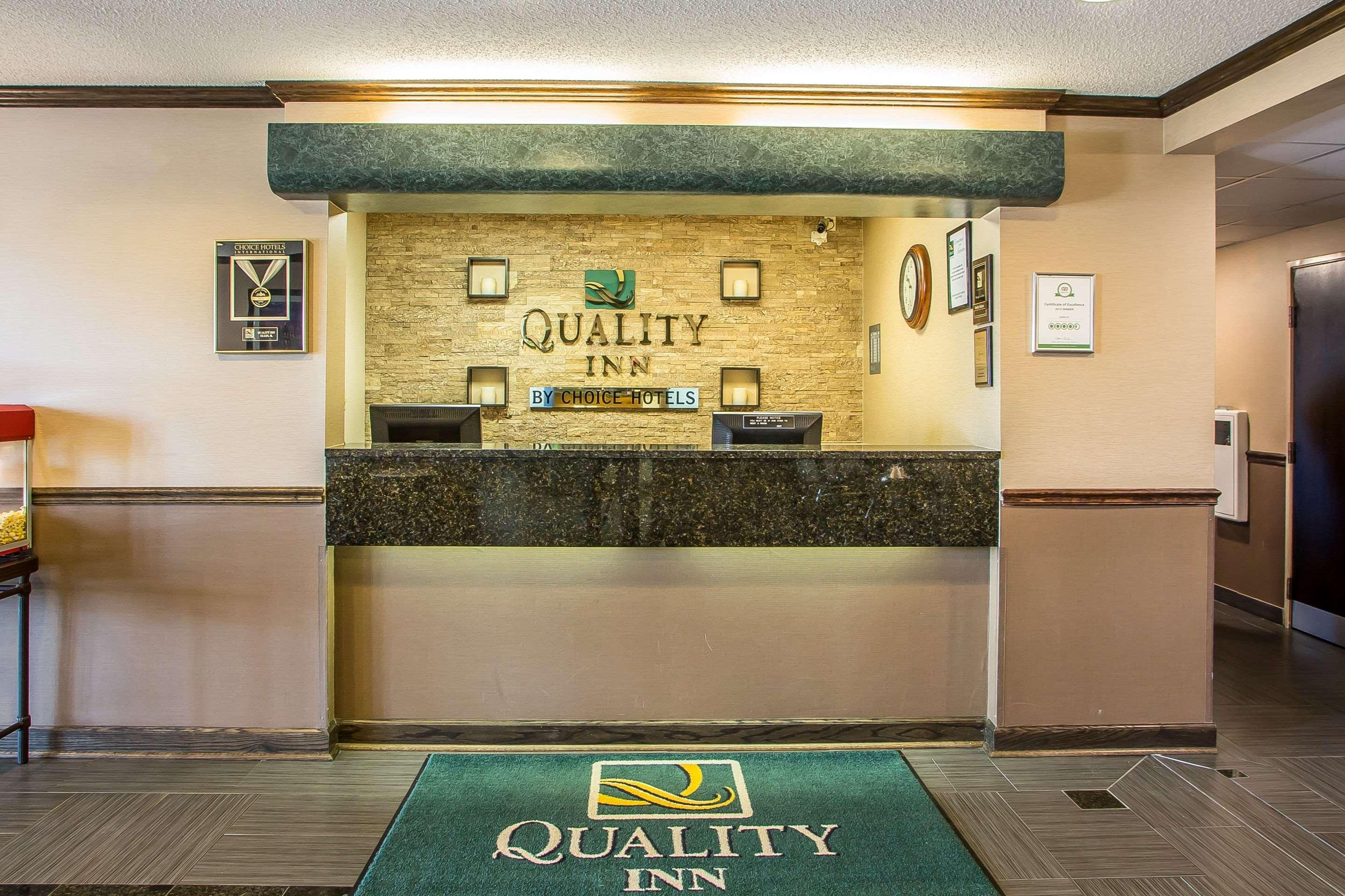 Quality Inn Elgin I-90 Exterior foto